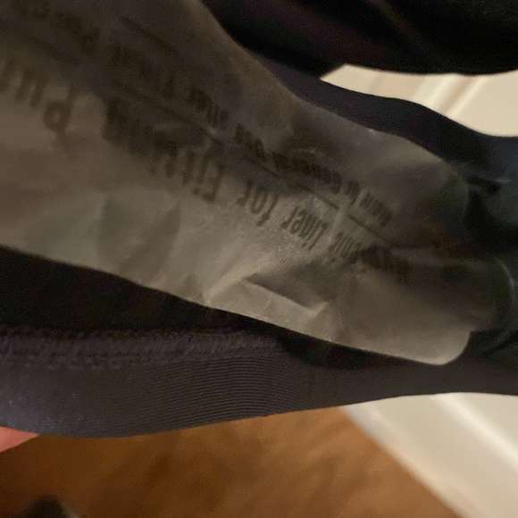 NWOT Old Navy Black One Piece Swimsuit, 2X, bra padding isn’t removable, support - Picture 4 of 11